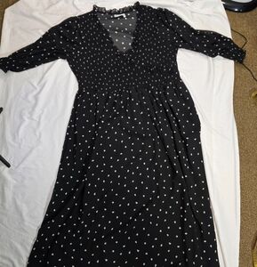 ASOS Design curve midi smock dress with shirred cuffs mono spot print